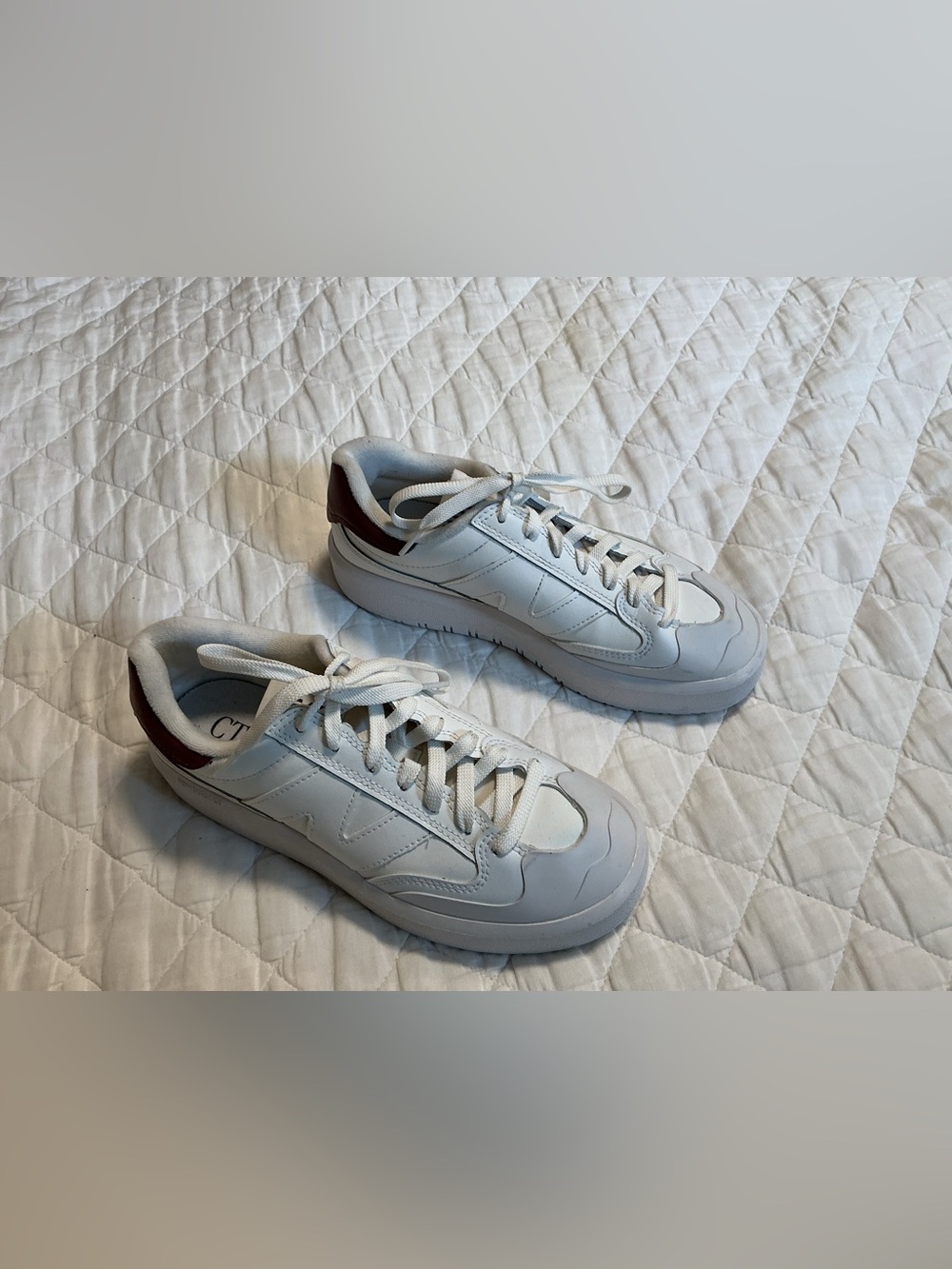 New Balance women’s and mens  CT302 Platform  Sneakers Womens 8.5 and men’s 7